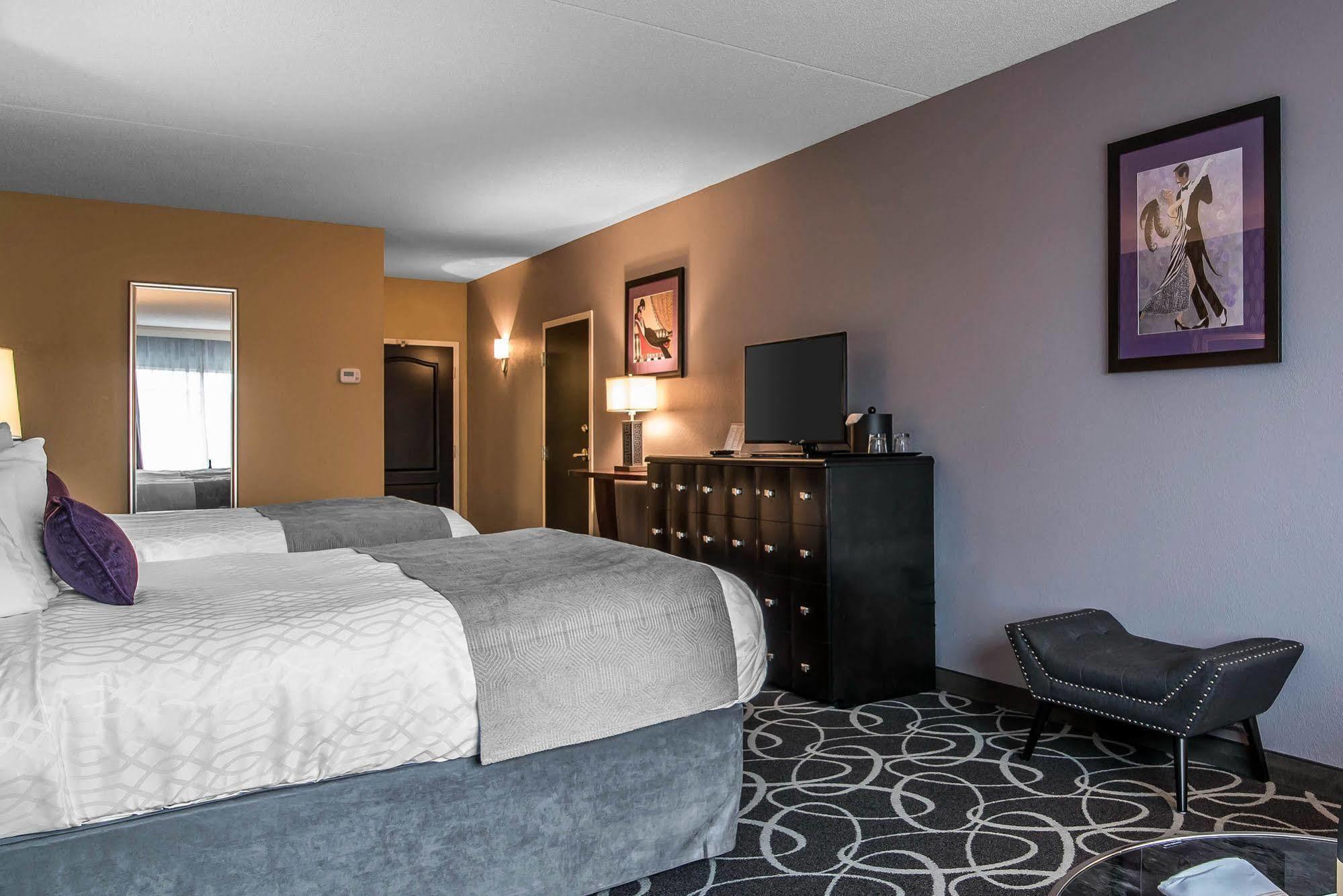 Park Manor Hotel Clifton Park Exteriér fotografie A room at the hotel